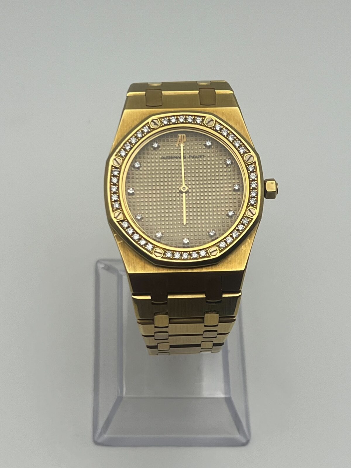 Audemars Piguet Royal Oak 56303BA Yellow Gold Champagne Diamond Dial - Image 2