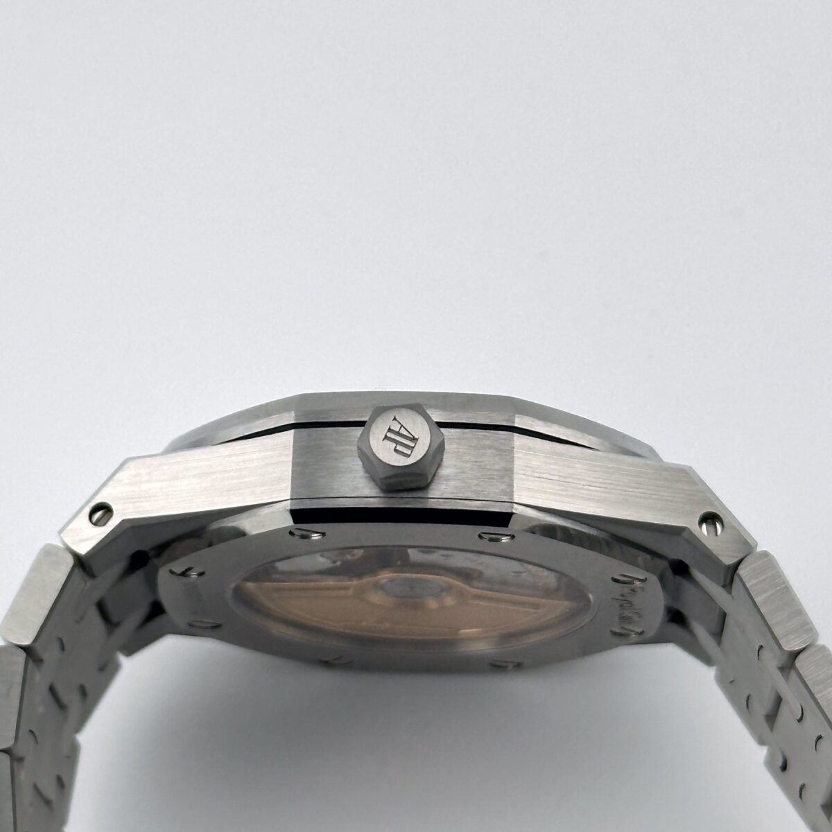 Audemars Piguet Royal Oak 77350ST.OO.1261ST.01  Stainless Steel Silver-toned  Dial (2024) - Image 8