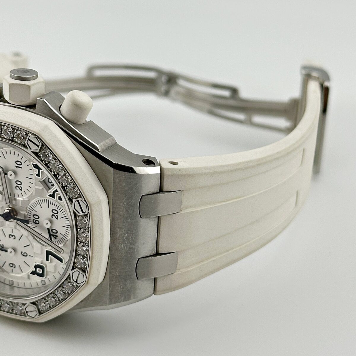 Audemars Piguet Royal Oak Offshore 26048SK.ZZ.D010CA.01 Stainless Steel White Dial Diamond Bezel - Image 6