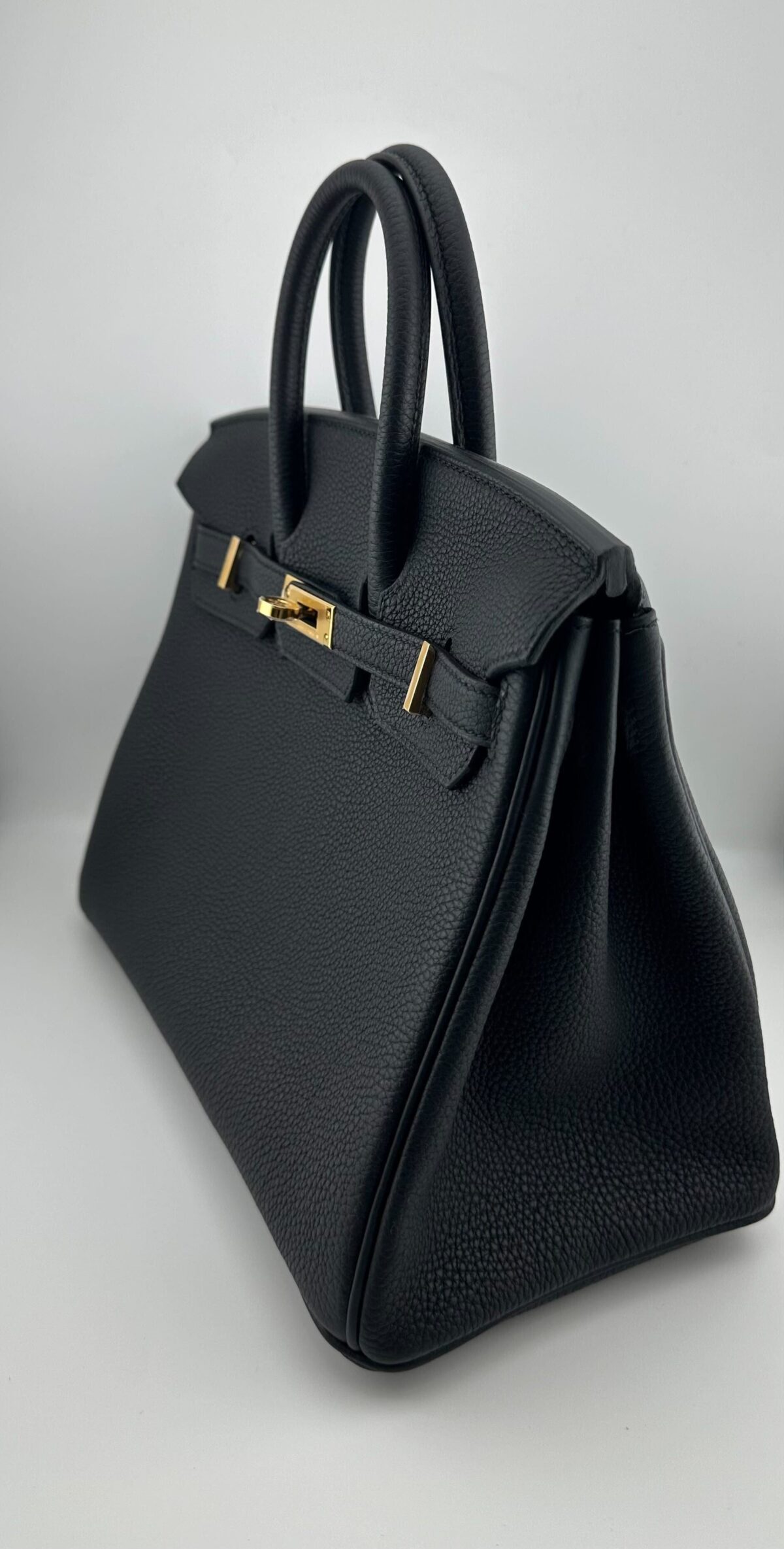 Hermès Birkin 25 Noir Togo Gold Hardware - Image 4