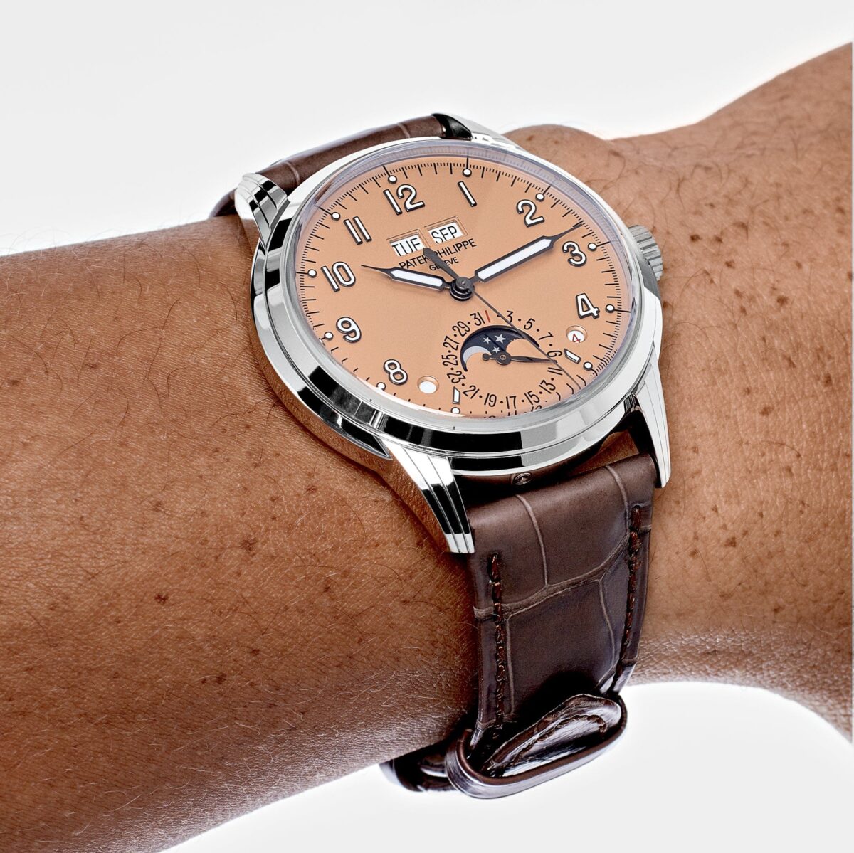 Patek Phillipe Grand Complications 5320G-011 Perpetual Calendar White Gold Salmon Dial - Image 2