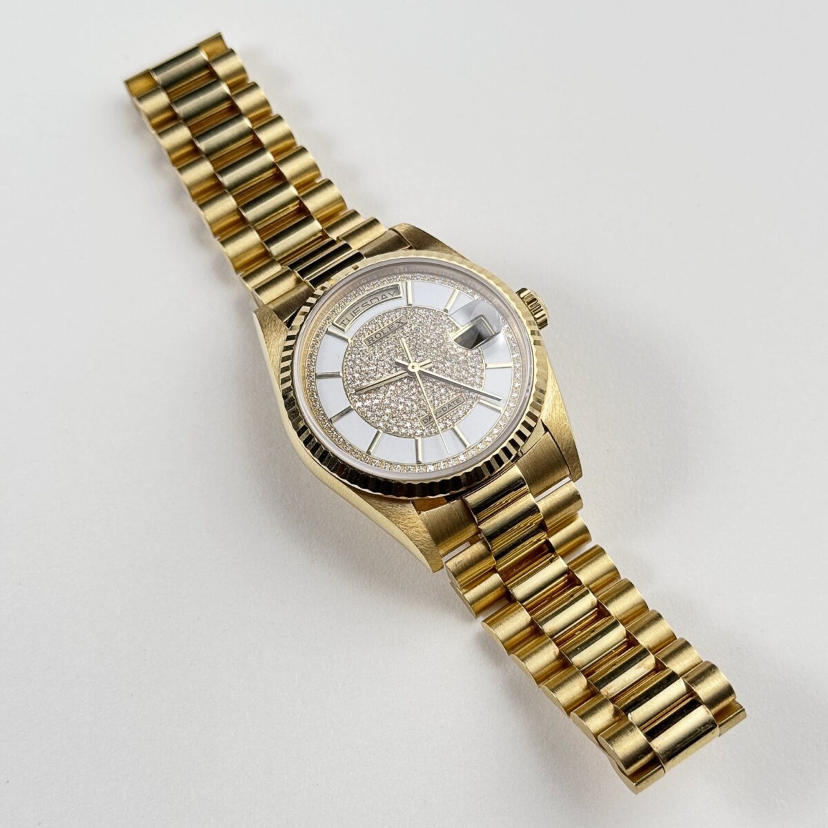 Rolex Day-Date 18238 Yellow Gold Carousel Diamond Dial Presidential Bracelet - Image 2