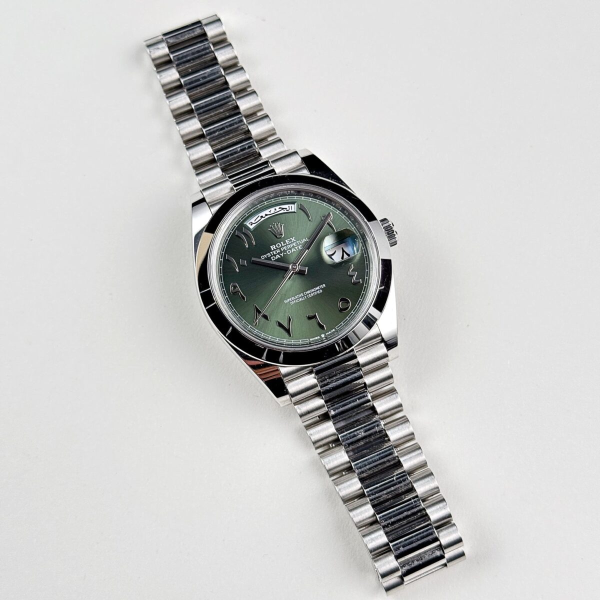 Rolex Day-Date 228206 Platinum  Olive Green Arabic Dial (2021) - Image 3