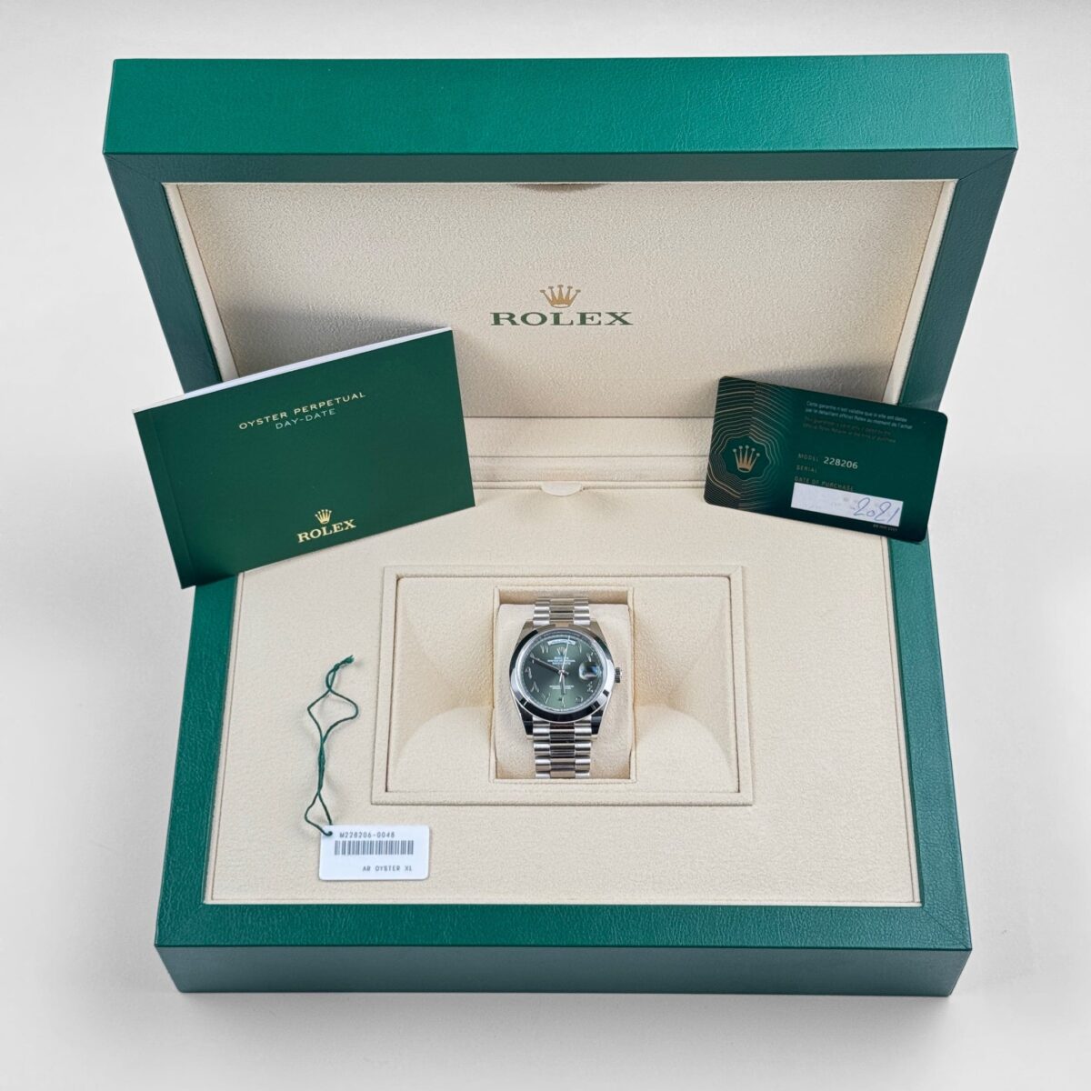 Rolex Day-Date 228206 Platinum  Olive Green Arabic Dial (2021) - Image 12