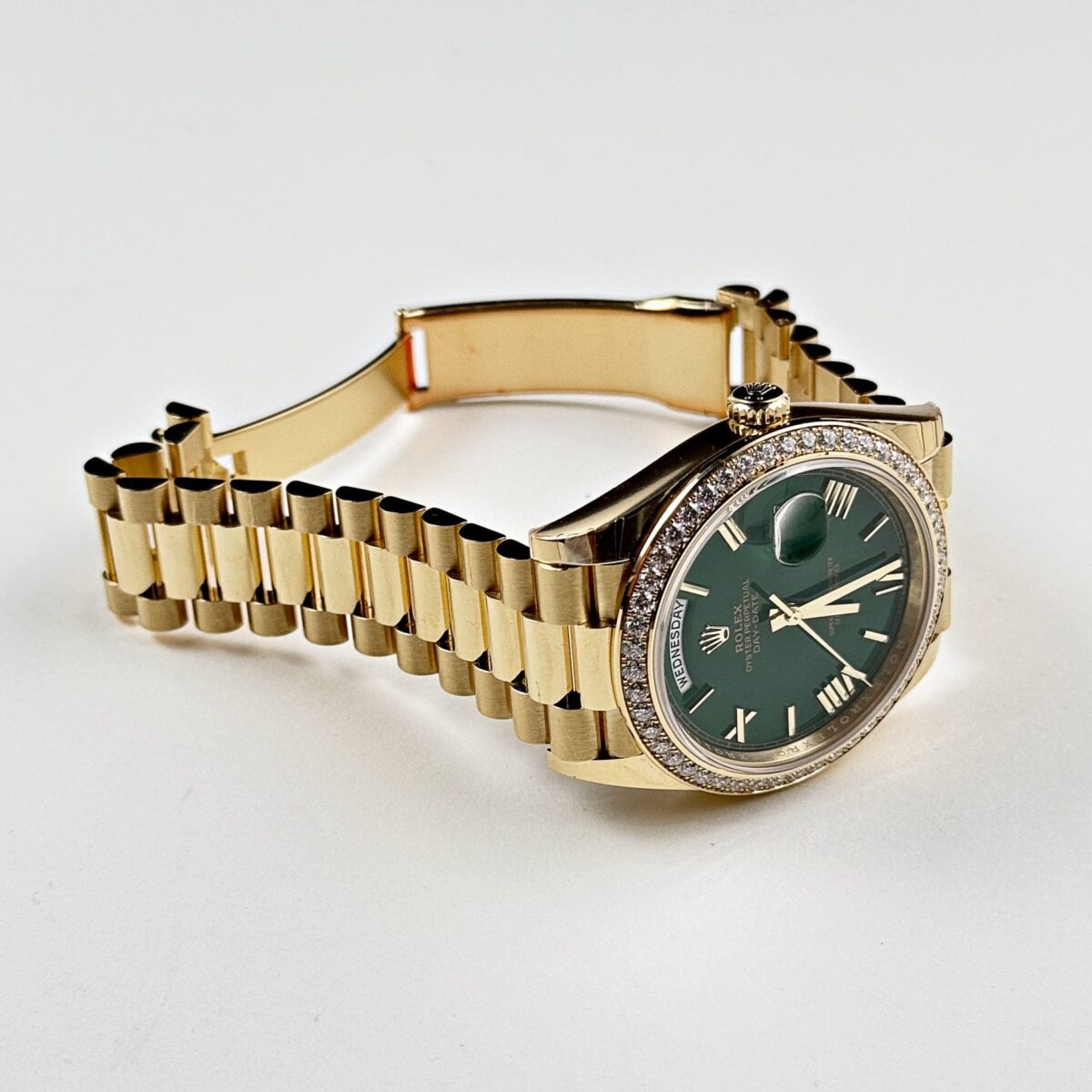 Rolex Day-Date 228348RBR Yellow Gold Green Roman Numeral Dial Diamond Bezel (2024) - Image 4