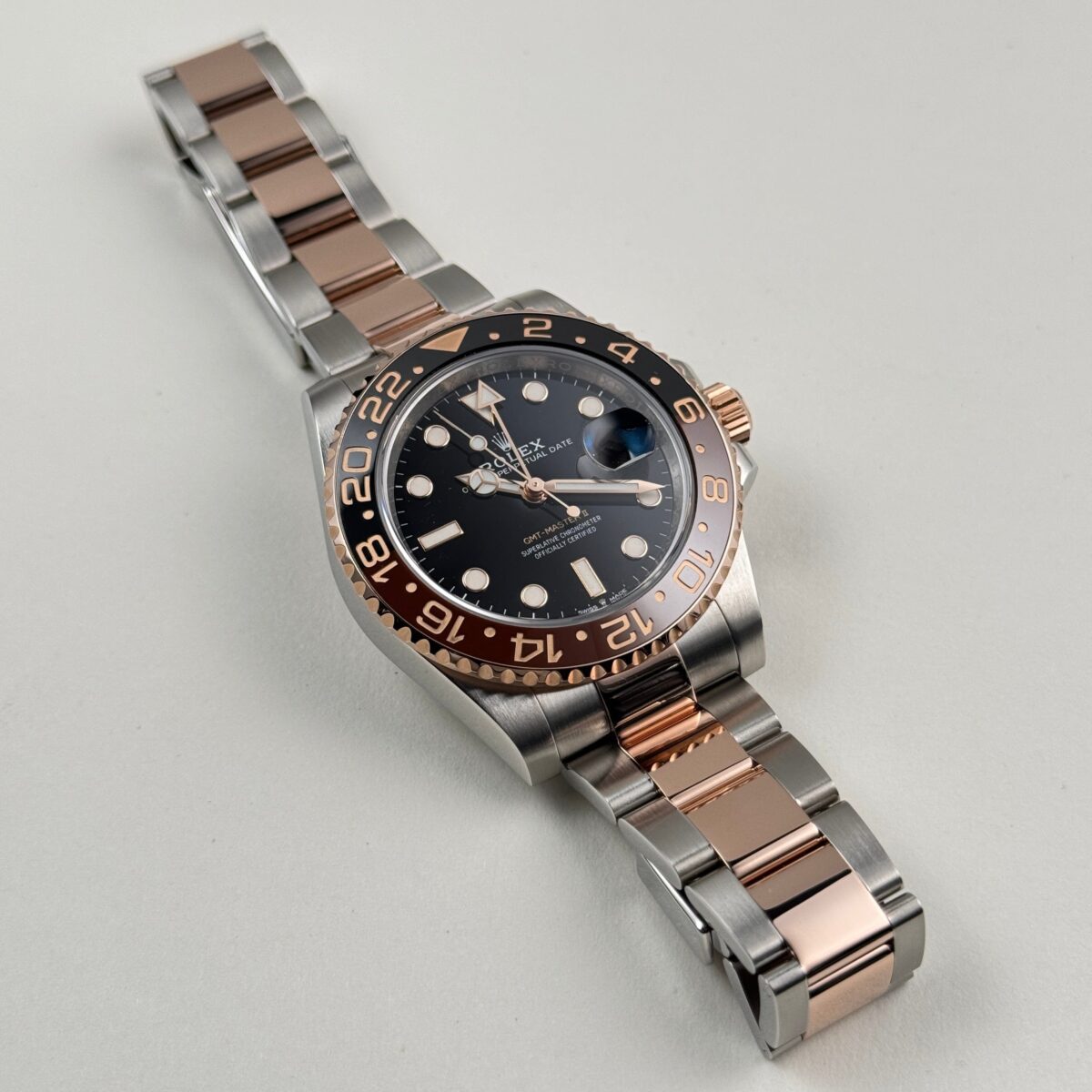 Rolex GMT-Master II 126711CHNR 'Root Beer' Rose Gold Stainless Black Dial (2022) - Image 3