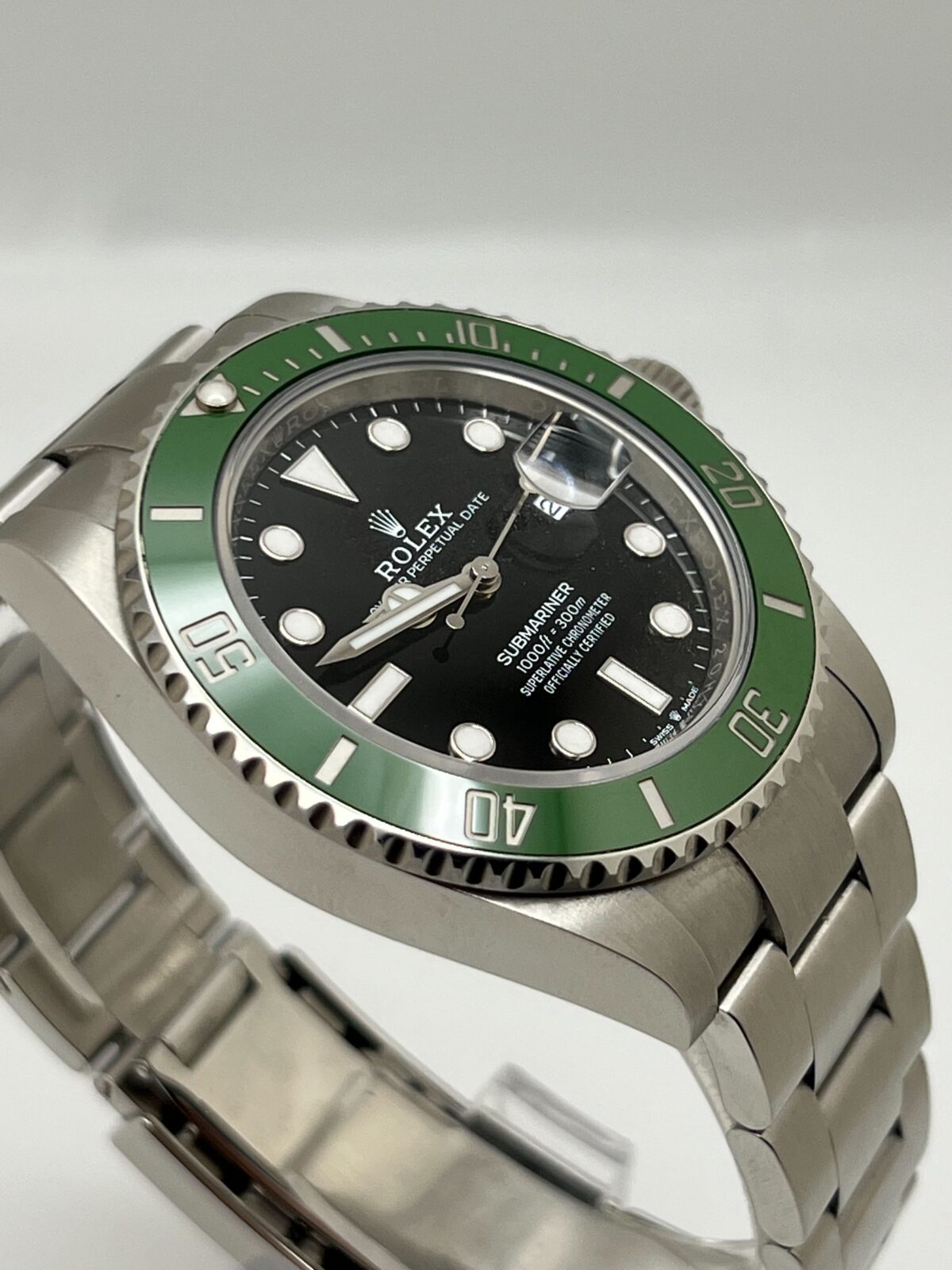 Rolex Submariner Date 126610LV 'Starbucks MK2' Stainless Steel Black Dial Oyster (2023) - Image 4