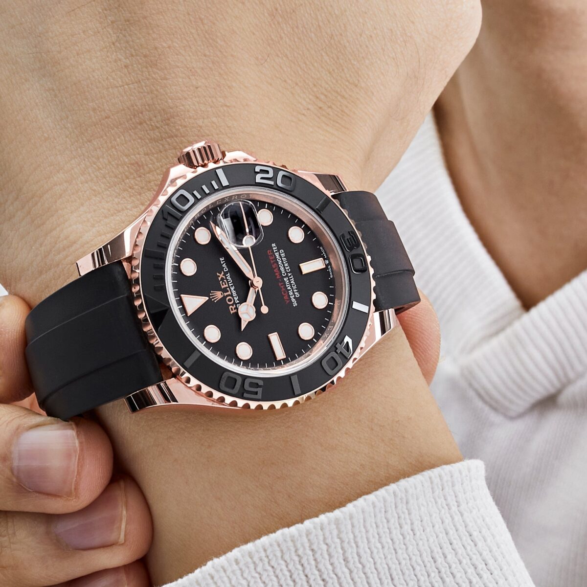 Rolex Yacht-Master 126655 Rose Gold Black Dial (2020) - Image 2