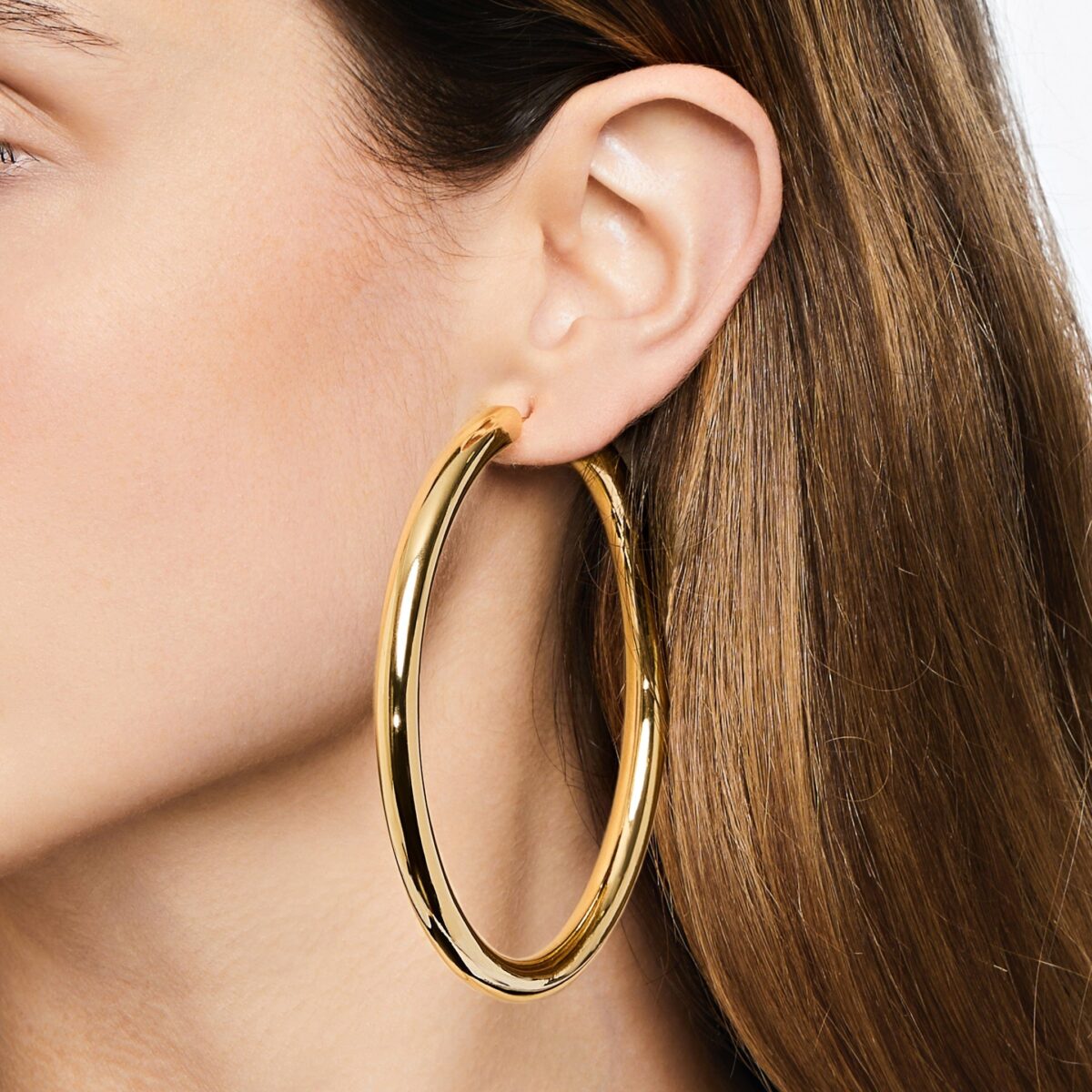 Thick Large Hoop Earrings - Image 3